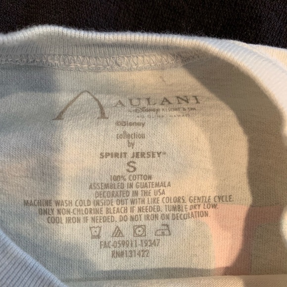 NWT Disney Aulani Resort Spirit Jersey Small Crop - Picture 6 of 6